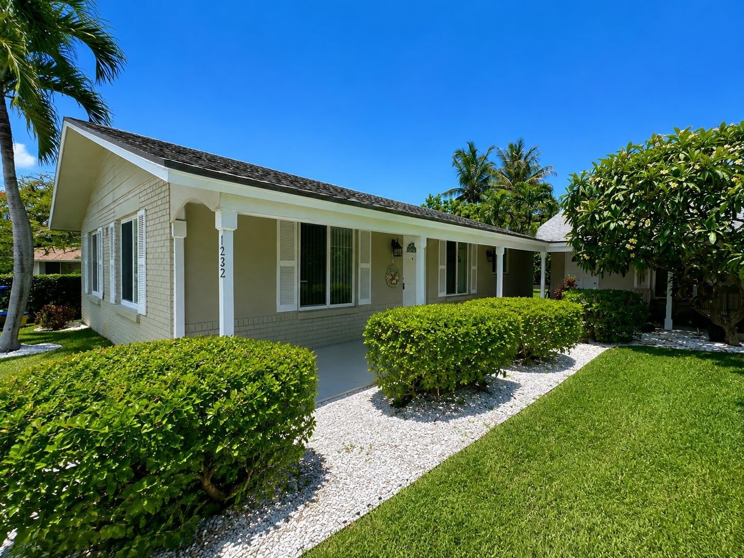 1232 Cabana Road – photo 1