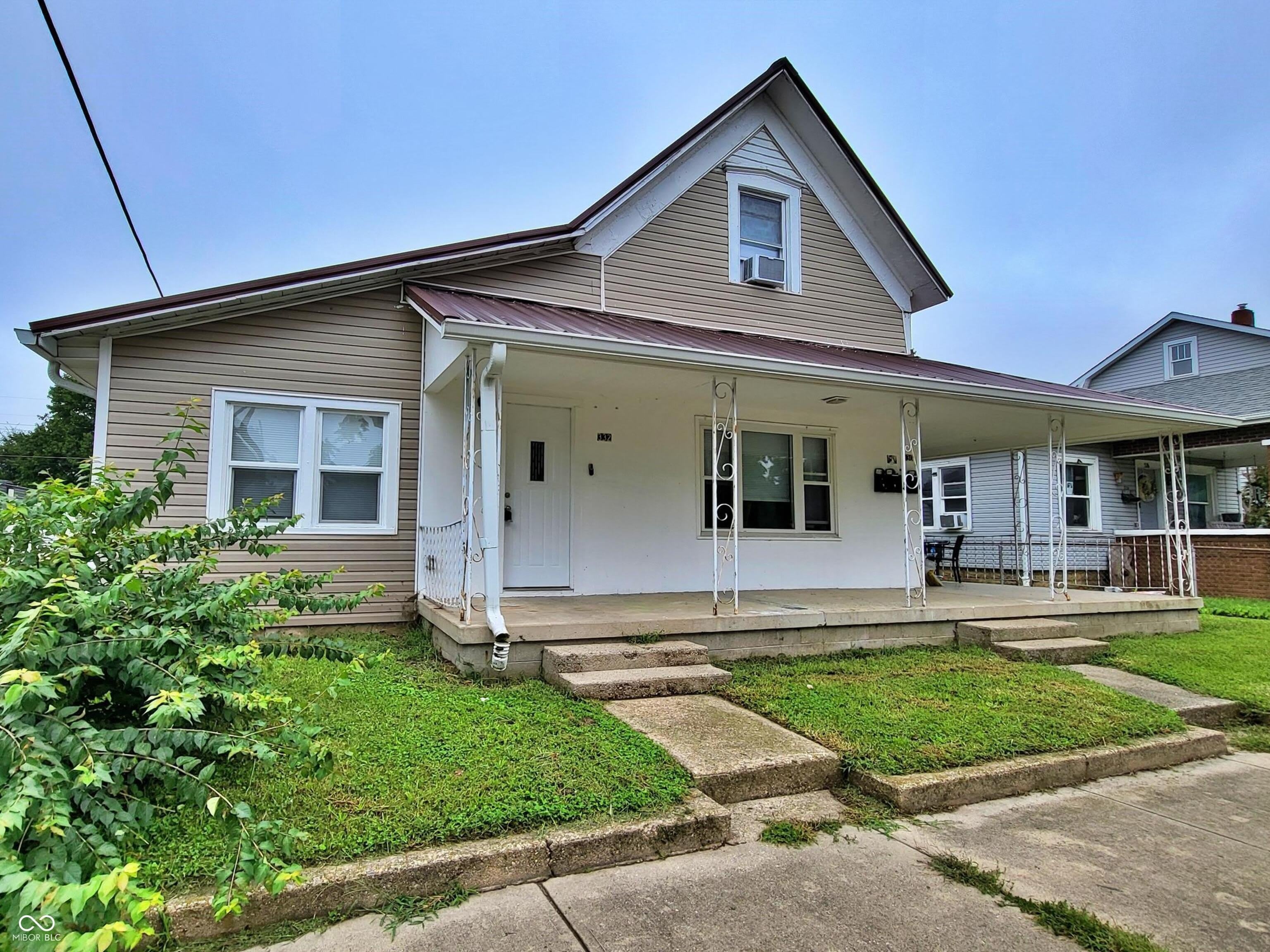332 W 6Th Street – photo 1 of 81