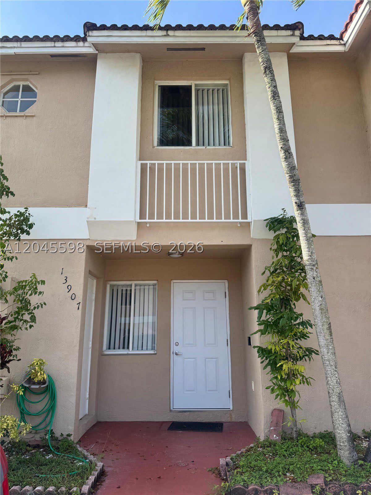 13907 SW 177th St – photo 1 of 15