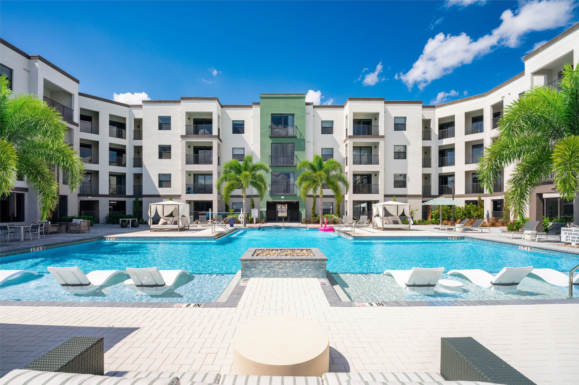 Sinclair at Palm Pointe – photo 1