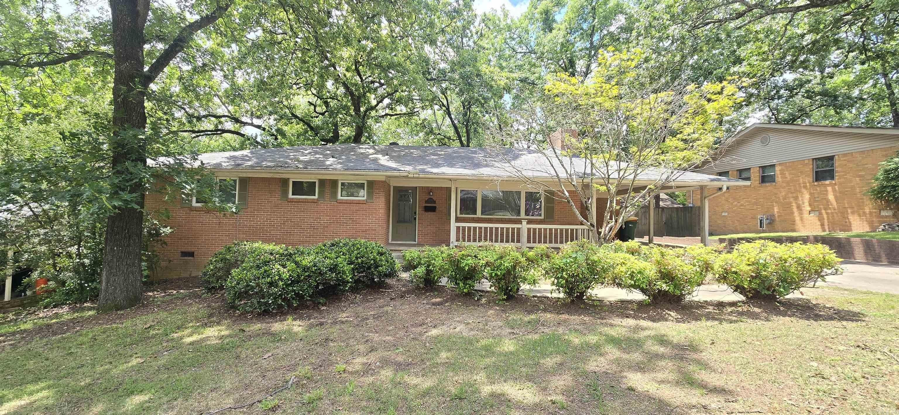 1700 Northwood – photo 1 of 119