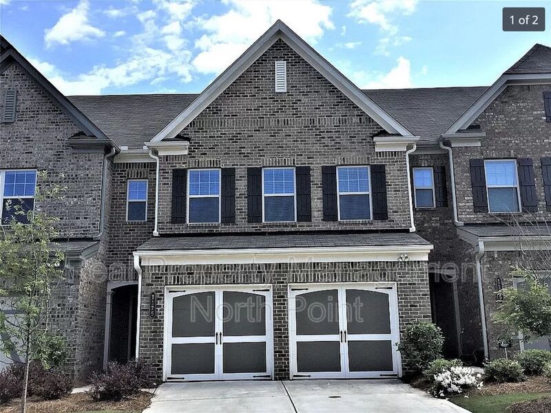 1175 Hampton Oaks Drive – photo 1