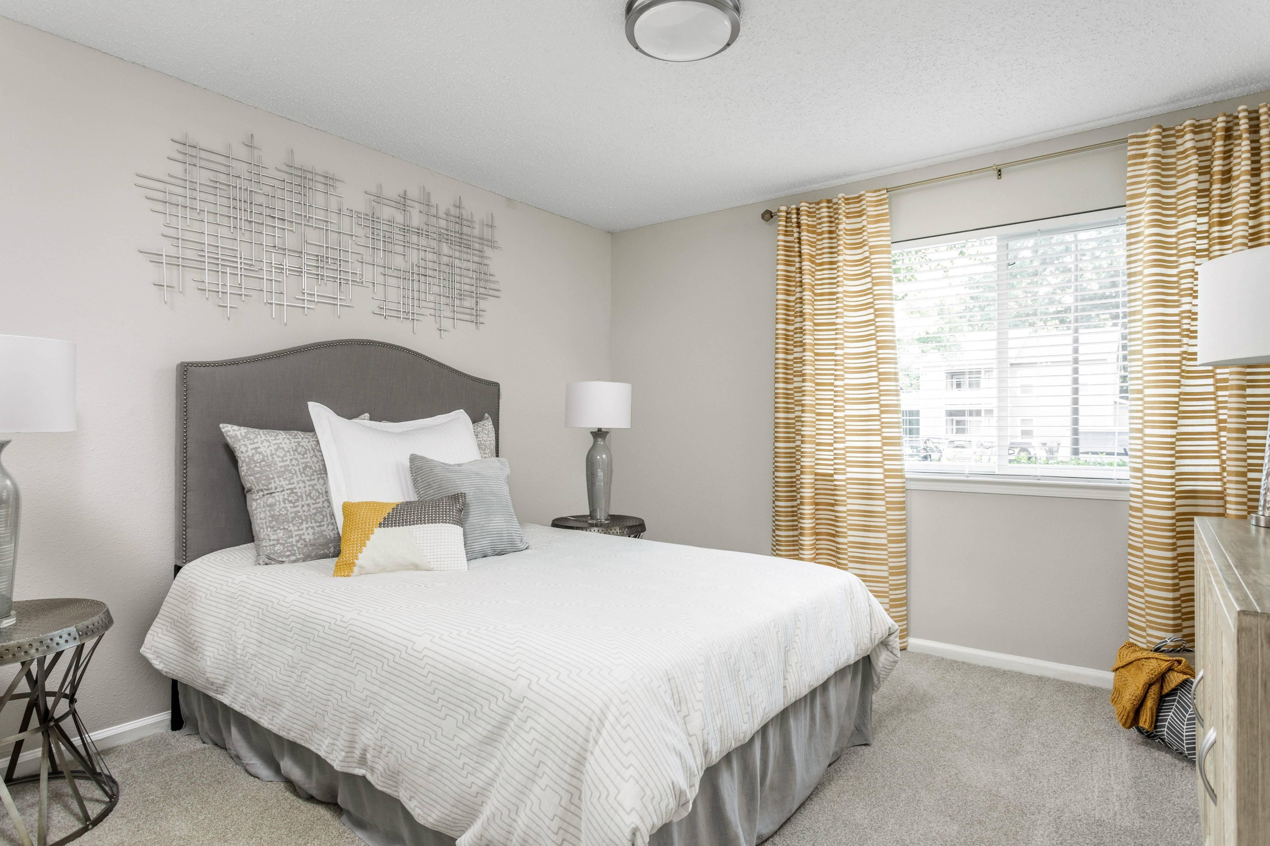 Crestmont – photo 1