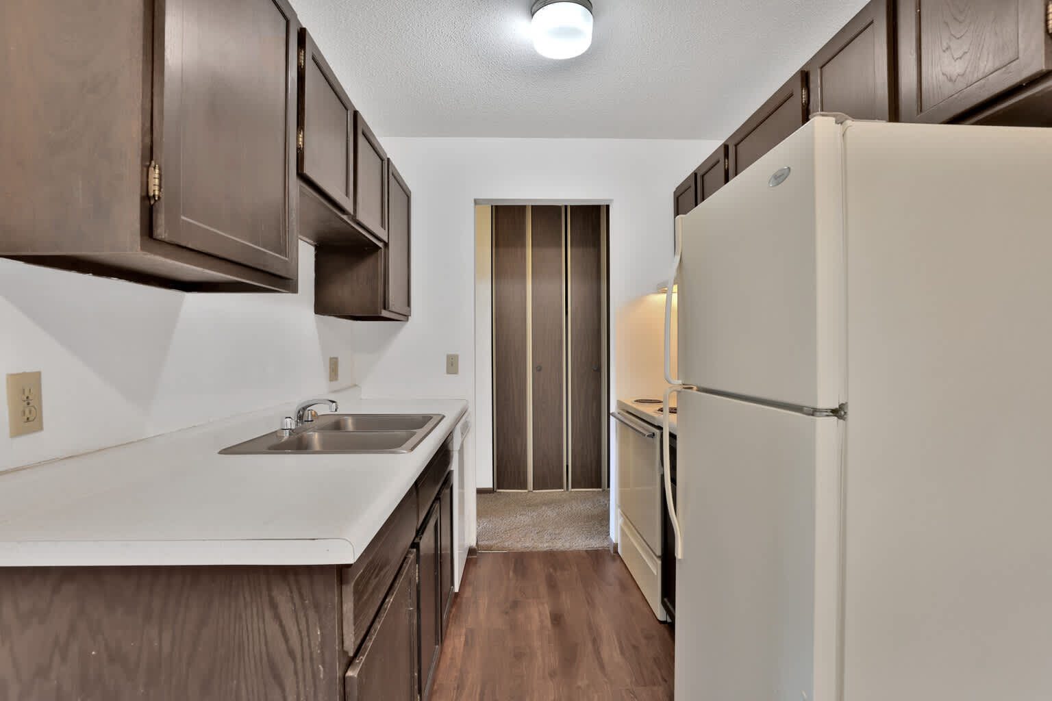 Dockside Apartments on Lake Minnetonka – photo 1 of 11