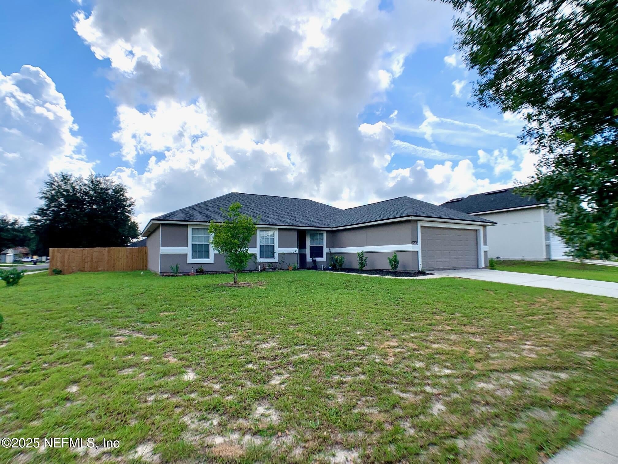 3201 DEER CREEK Drive – photo 1