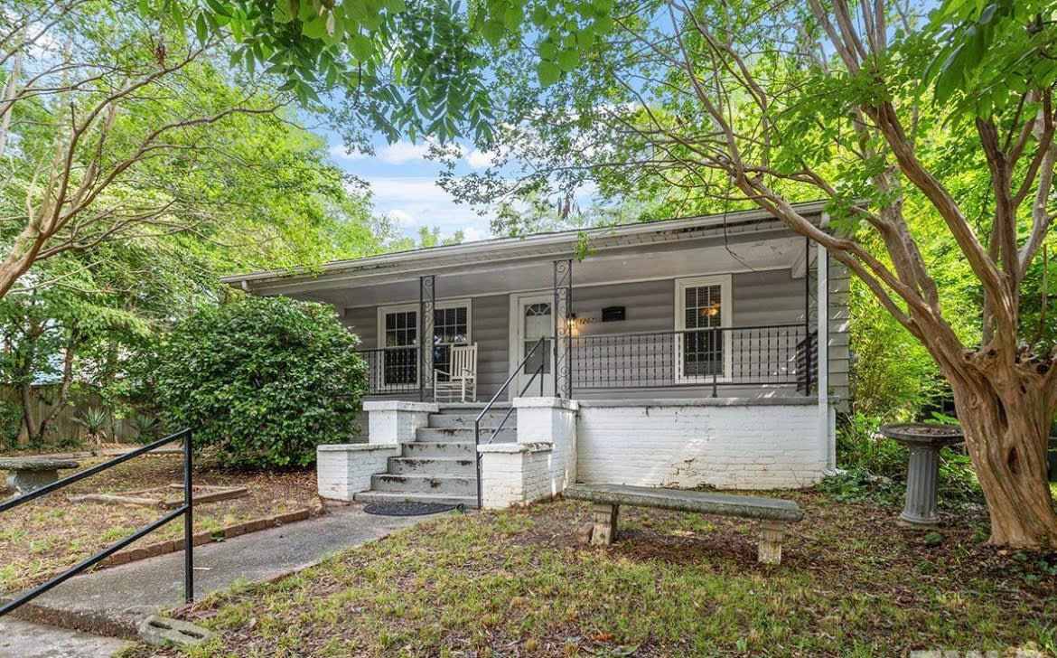 1207 E Martin St – photo 1