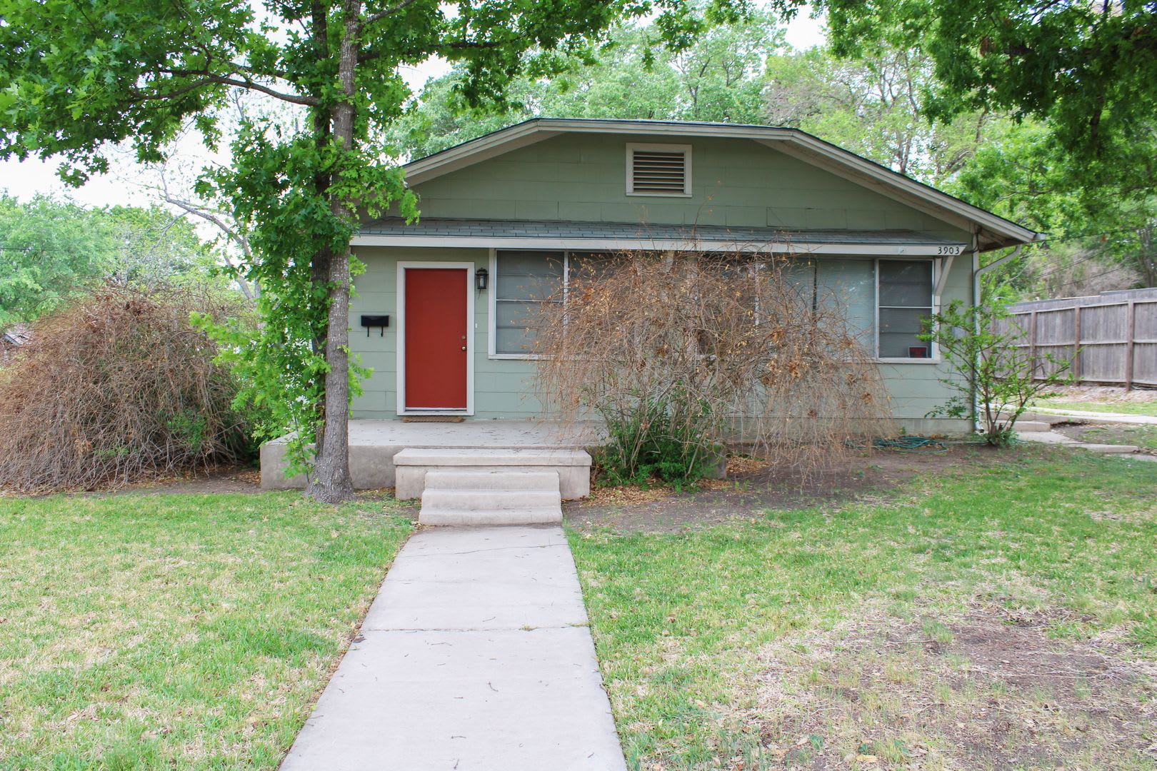 2 BEDROOM – photo 1