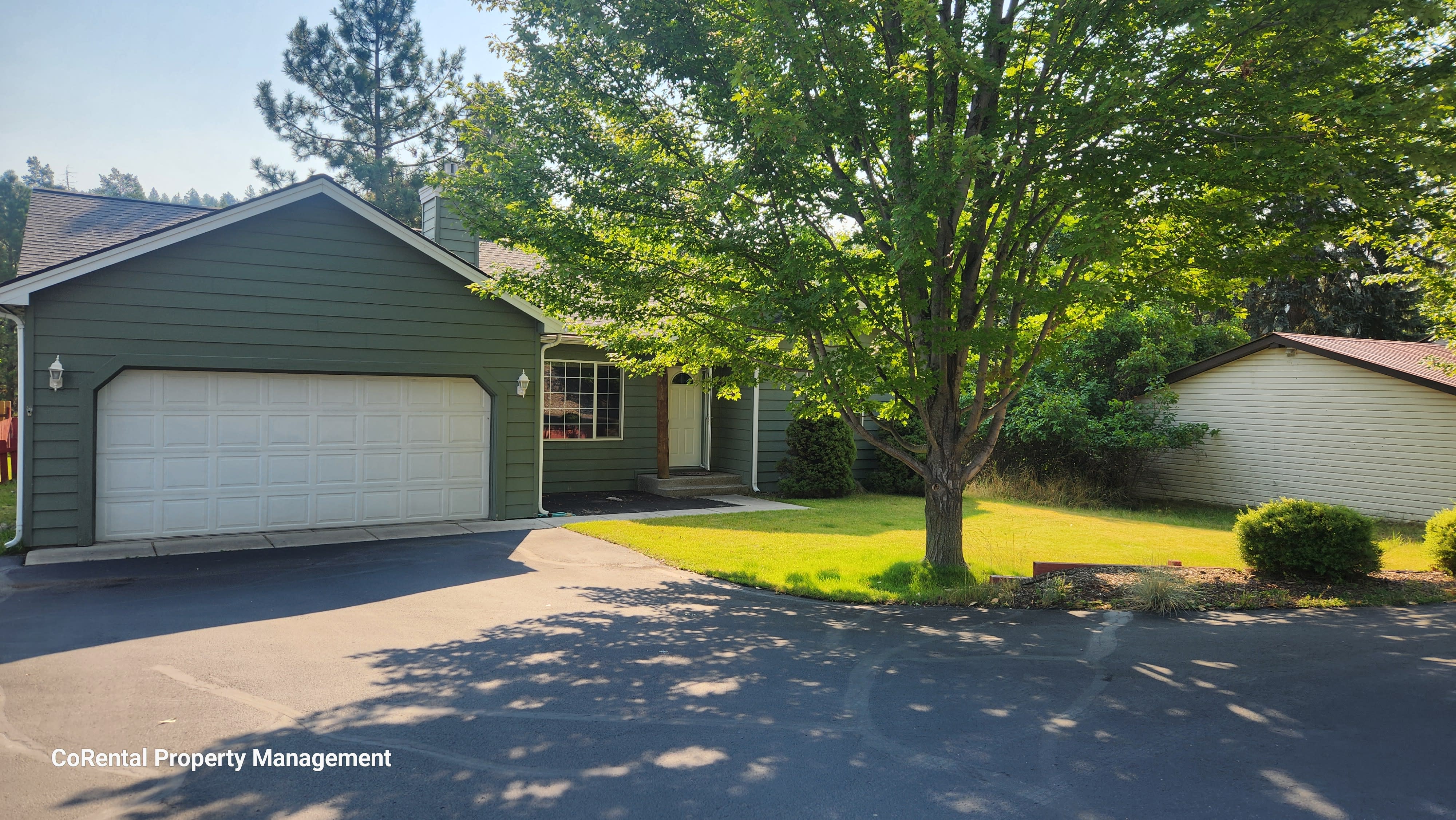 967 Electric Ave – photo 1 of 23