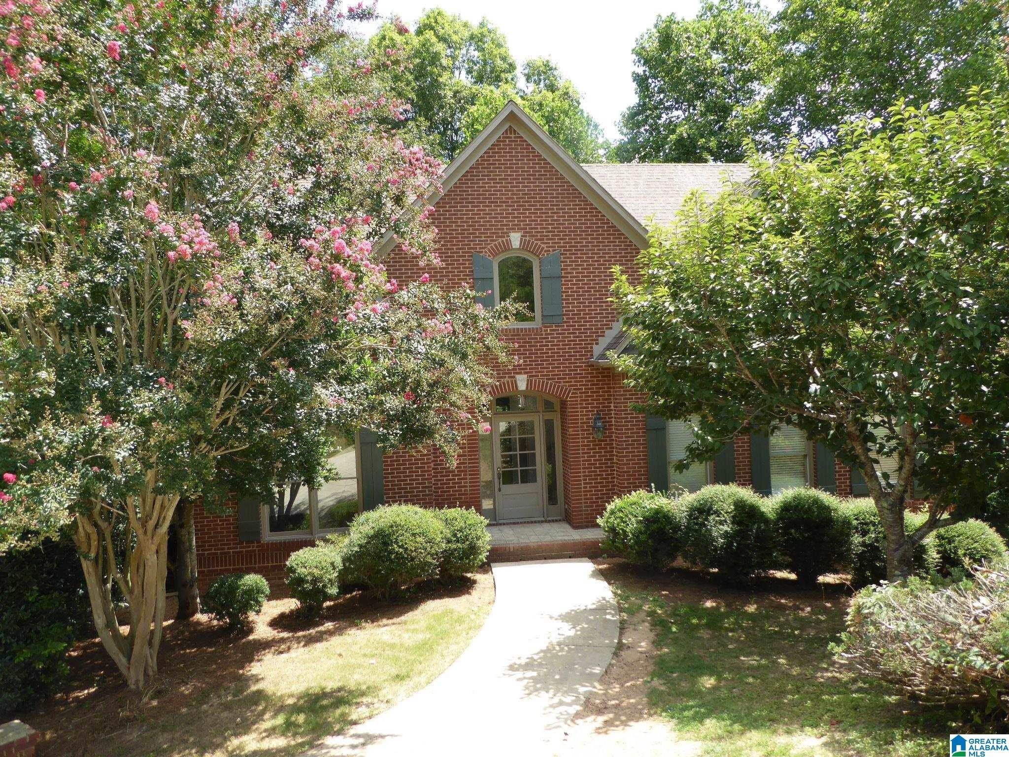 1040 COLE CIRCLE – photo 1 of 275