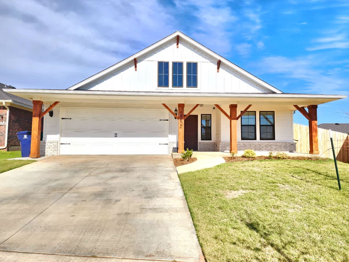 18600 Luna Drive – photo 1
