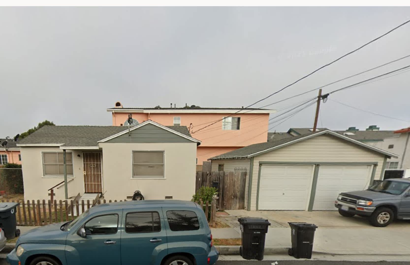 S. LAWNDALE NEWLY REMODELED 1 BDRM HOUSE FOR LEASE! – photo 1 of 11