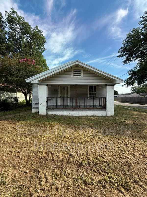 4616 12th Avenue N – photo 1