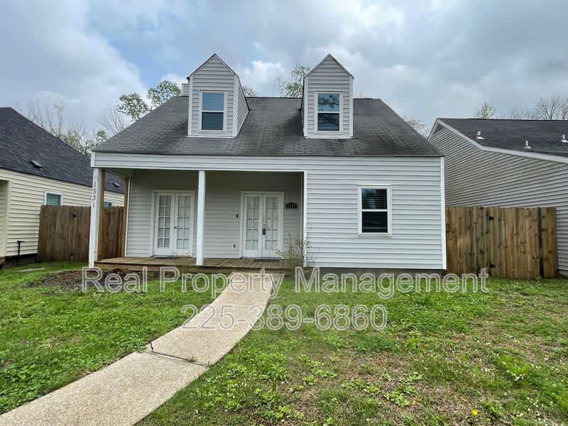 1531 Lila Ave. – photo 1 of 18