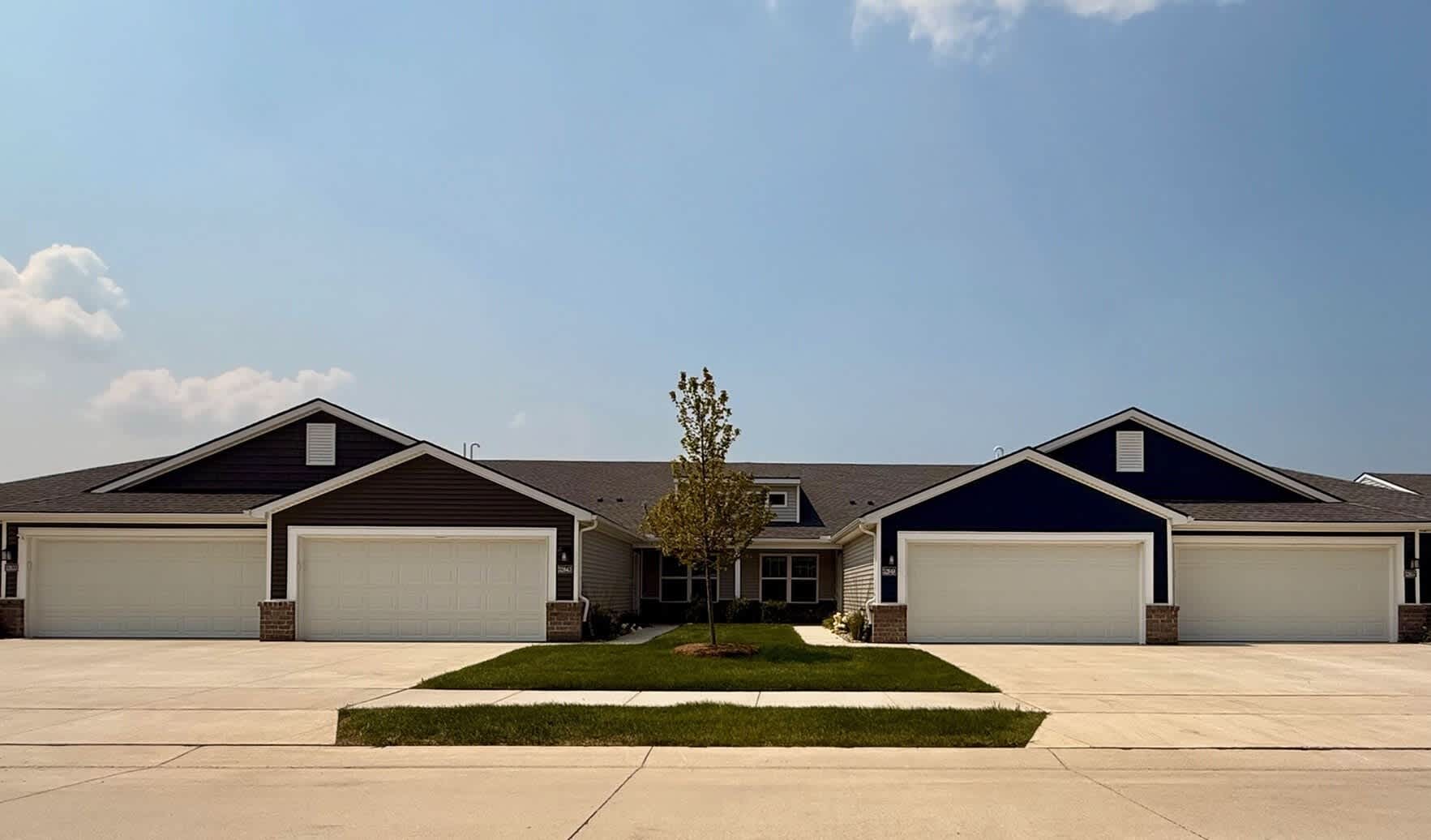 Insignia Apartments – photo 1 of 29