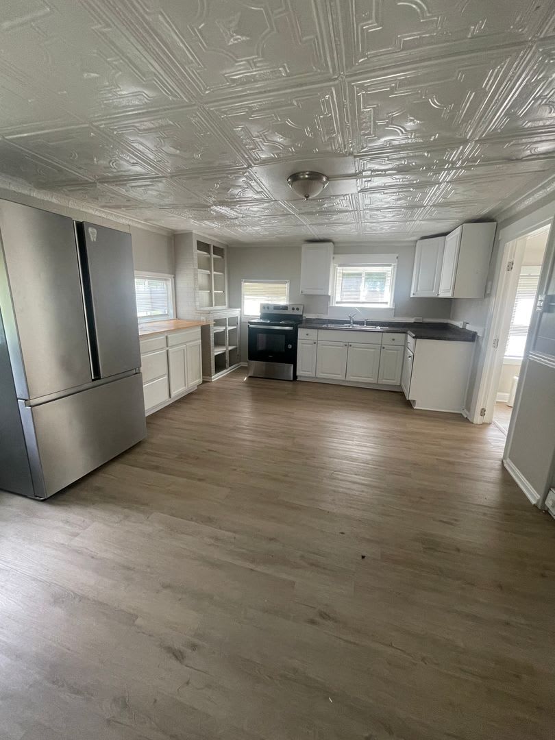 2 Bed 1 Bath House In Boonsboro – photo 1 of 13