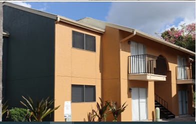Conquistador Apartments – photo 1 of 6