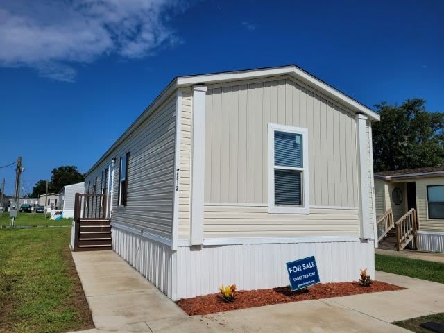 7012 Greenbrier Village Drive – photo 1