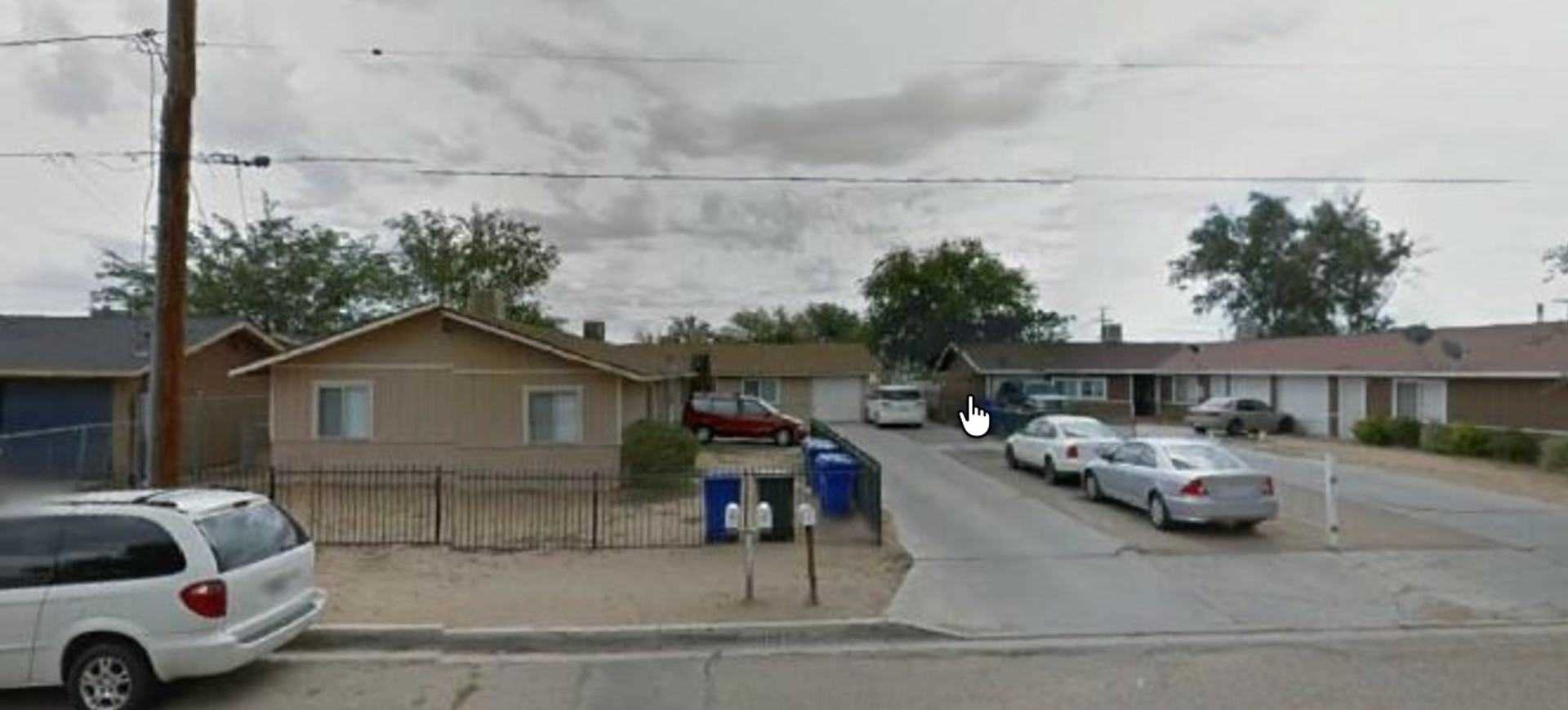 Coming Soon! RARE Adelanto Vacancy Cozy 2 Bedroom, 1 Bath Single-Story Tri-Plex Apartment Home! – photo 1 of 2