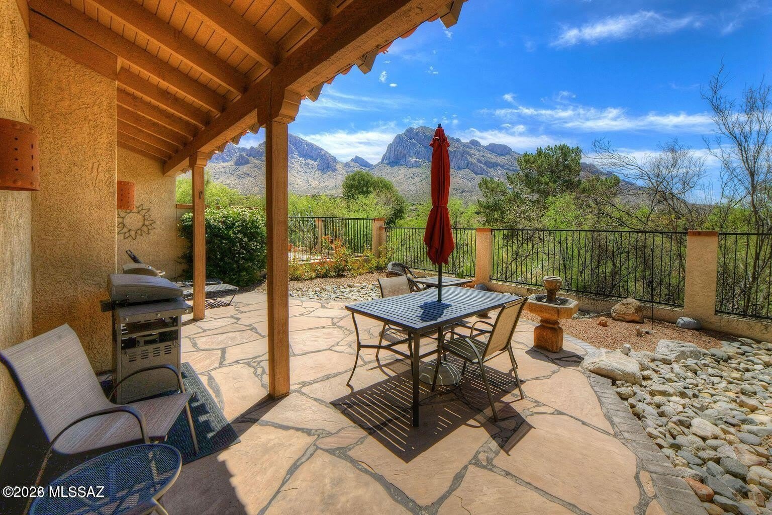836 E Camino Diestro – photo 1 of 45