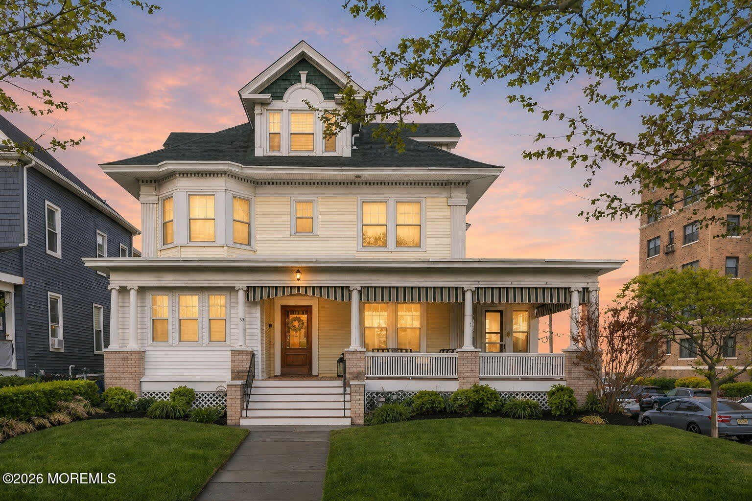 301 8th Avenue – photo 1 of 46