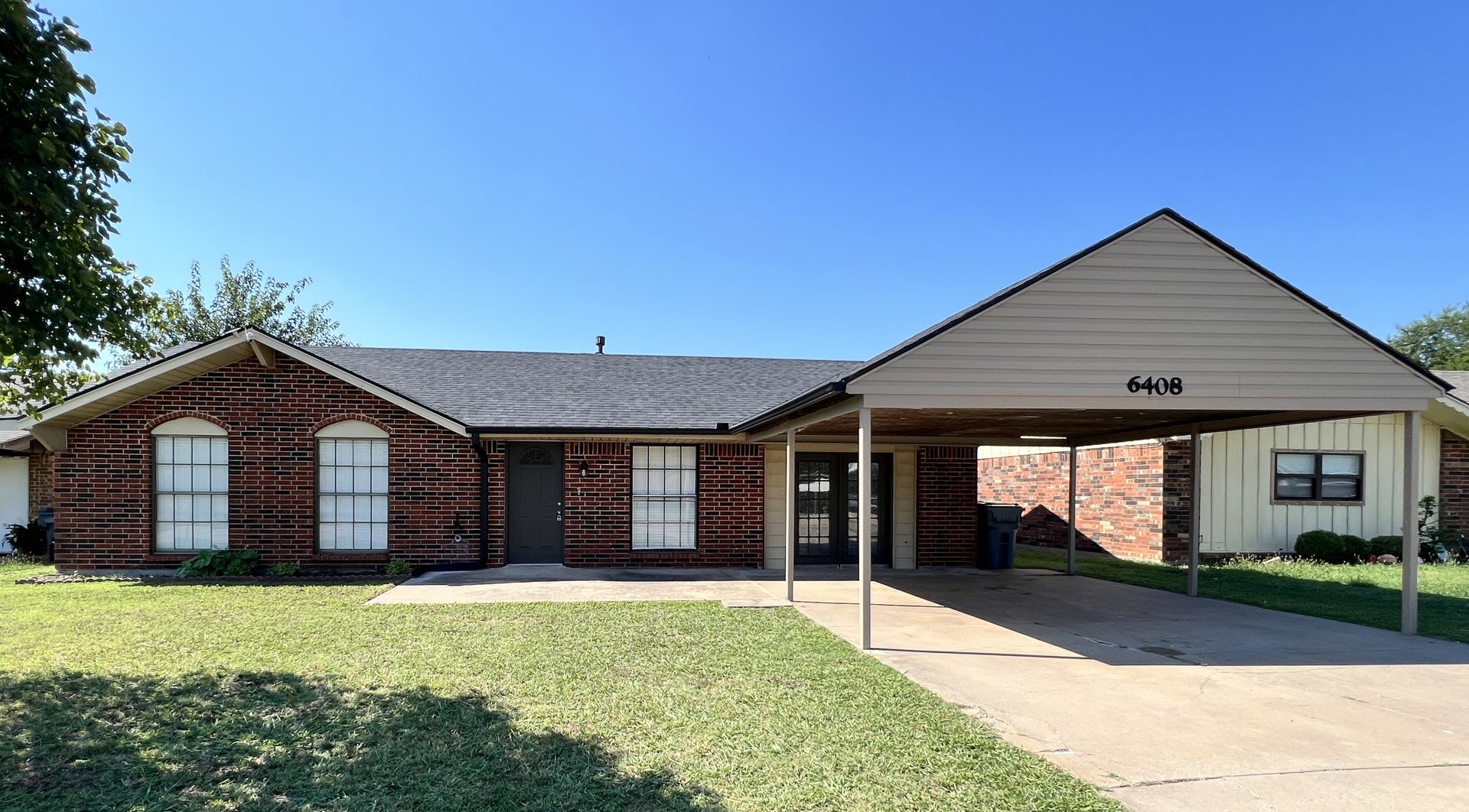 6408 Nw Oak Coming Soon – photo 1