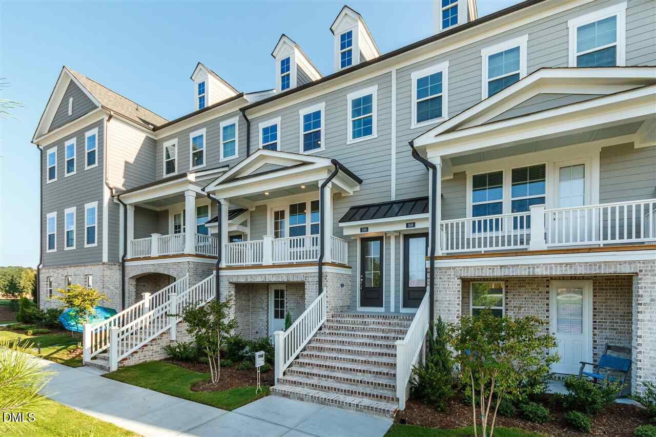 306 Clementine Drive – photo 1