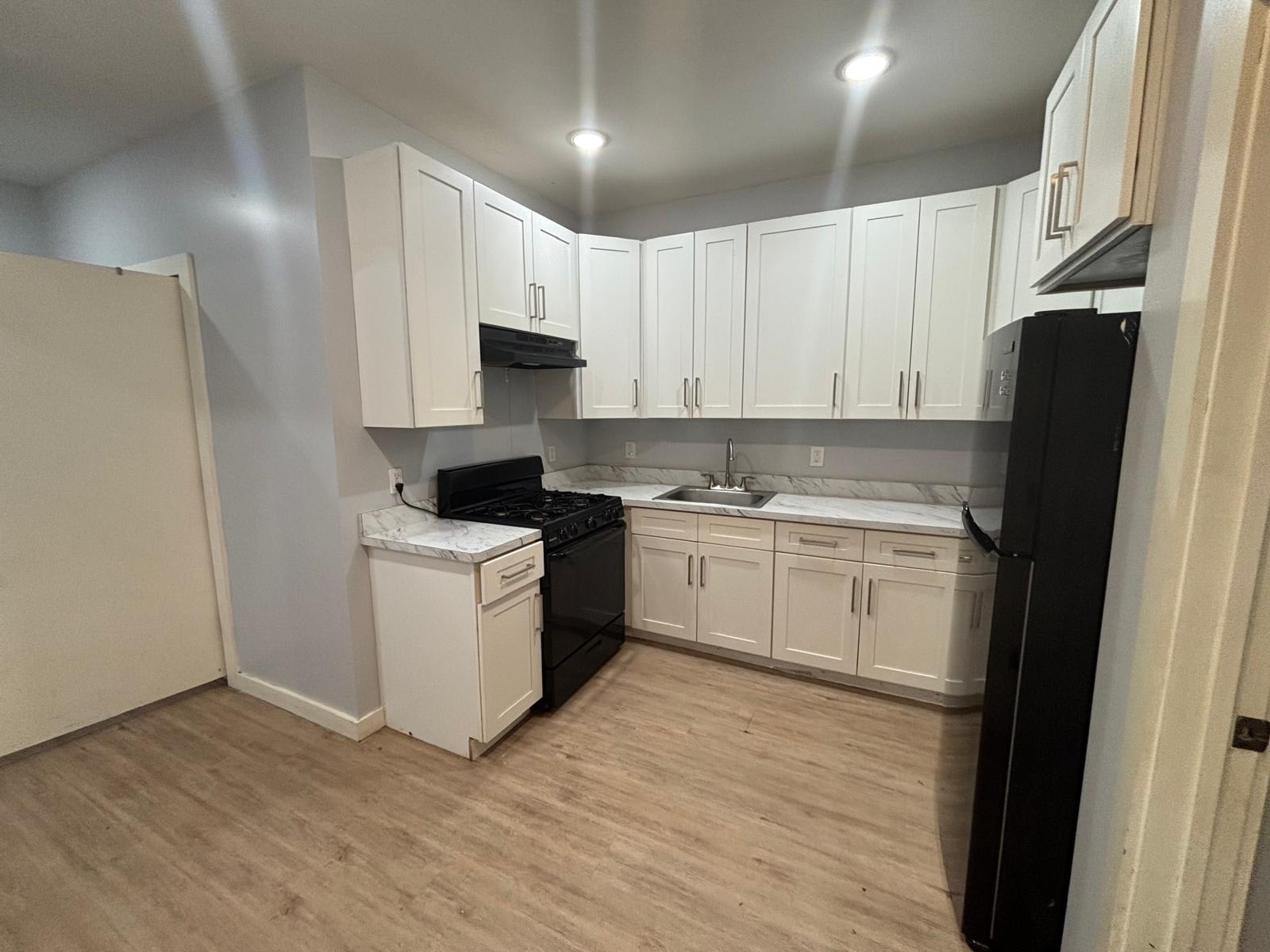 177 Van Nostrand Ave – photo 1