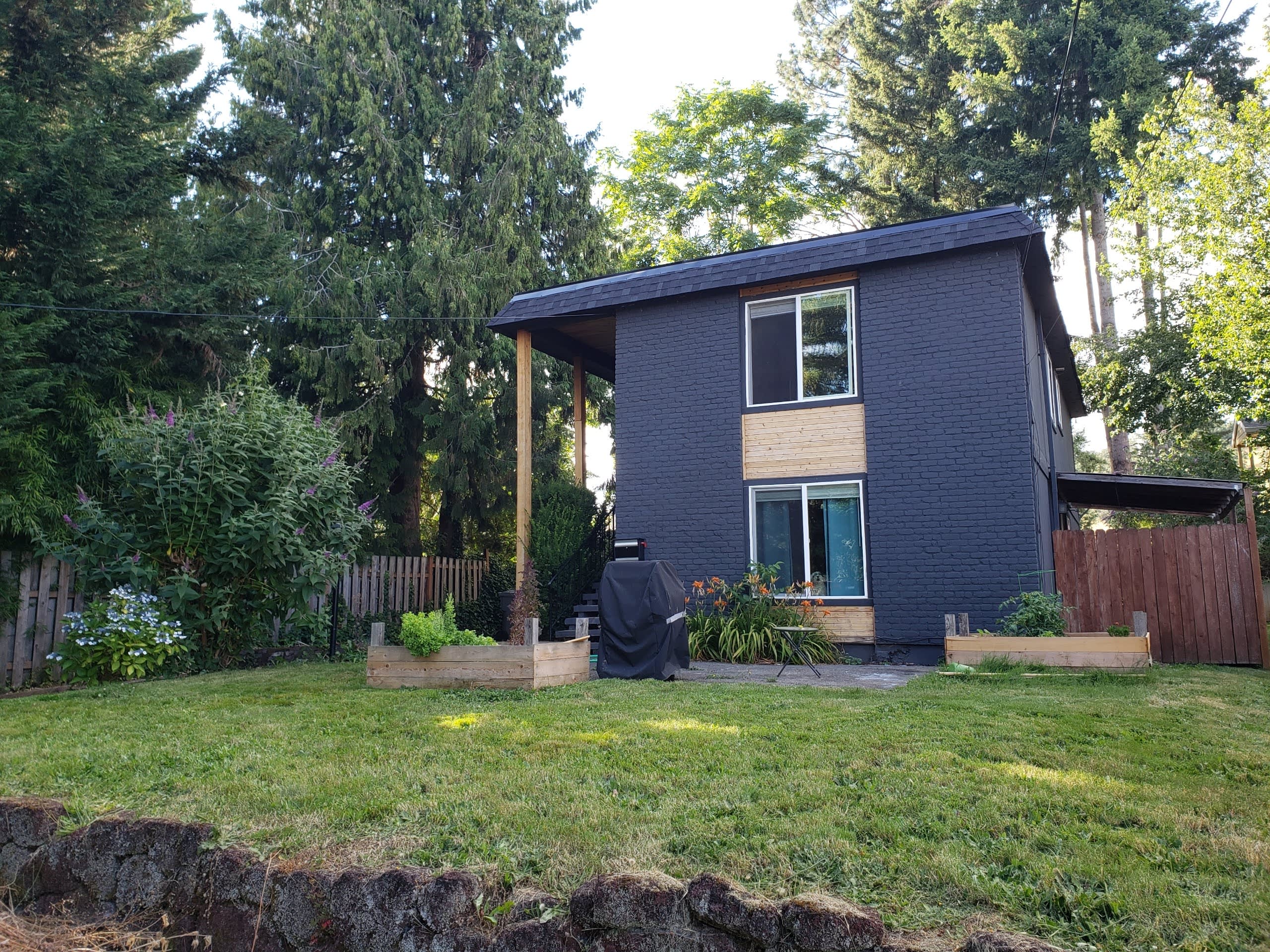 2336 5th Avenue – photo 1 of 17
