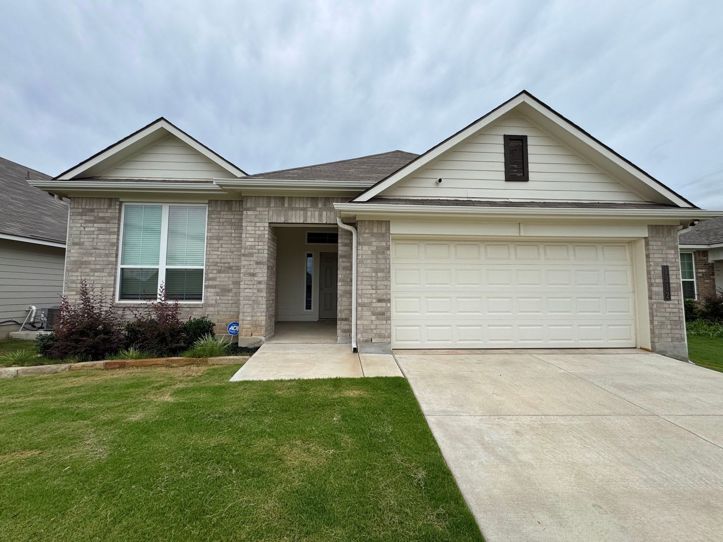 4-Bedroom House for Rent in Belton – photo 1