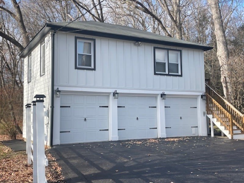 265 Berkshire Valley Rd – photo 1 of 17