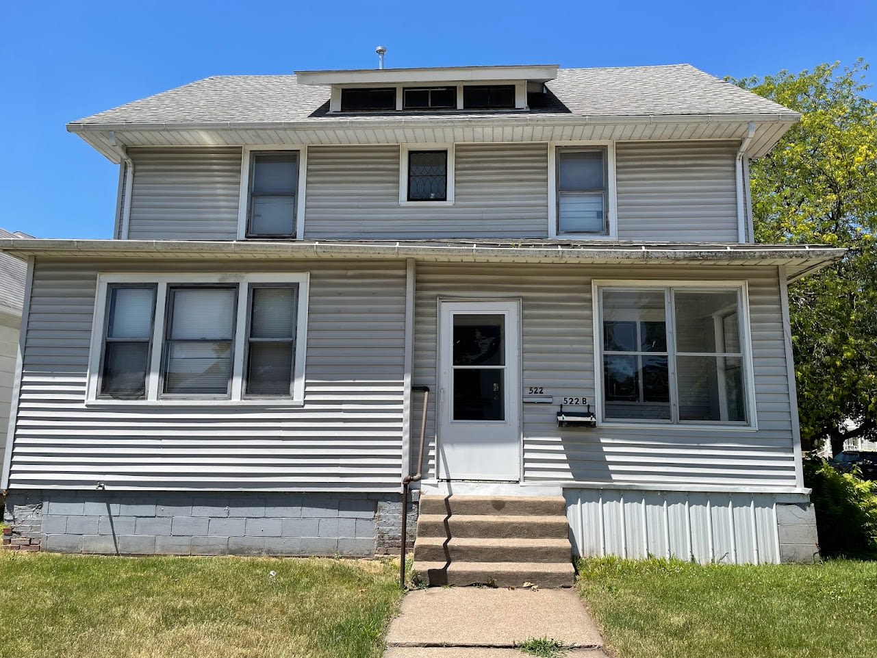 522 North 4Th Street – photo 1 of 11