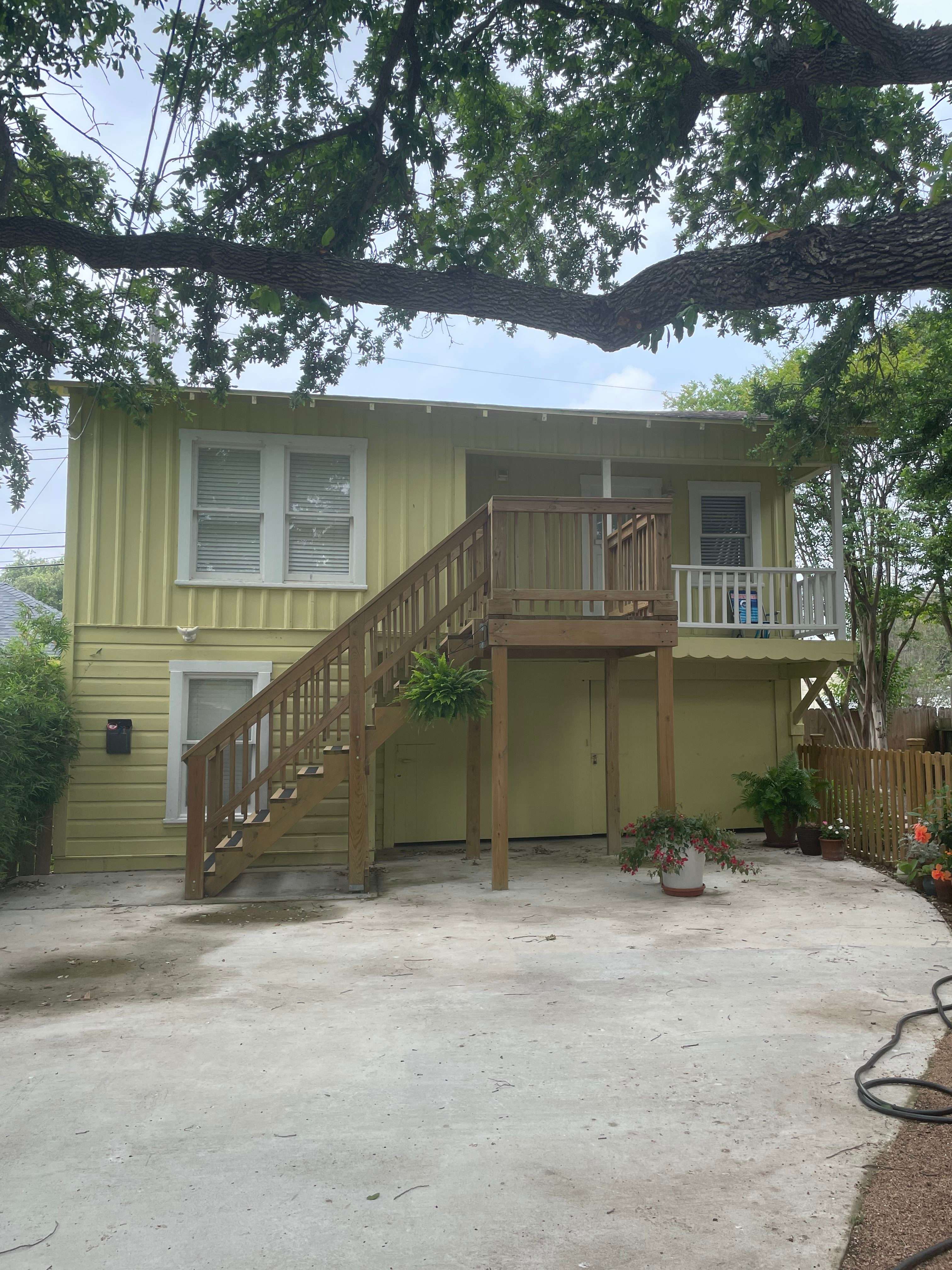 446 Cole St – photo 1