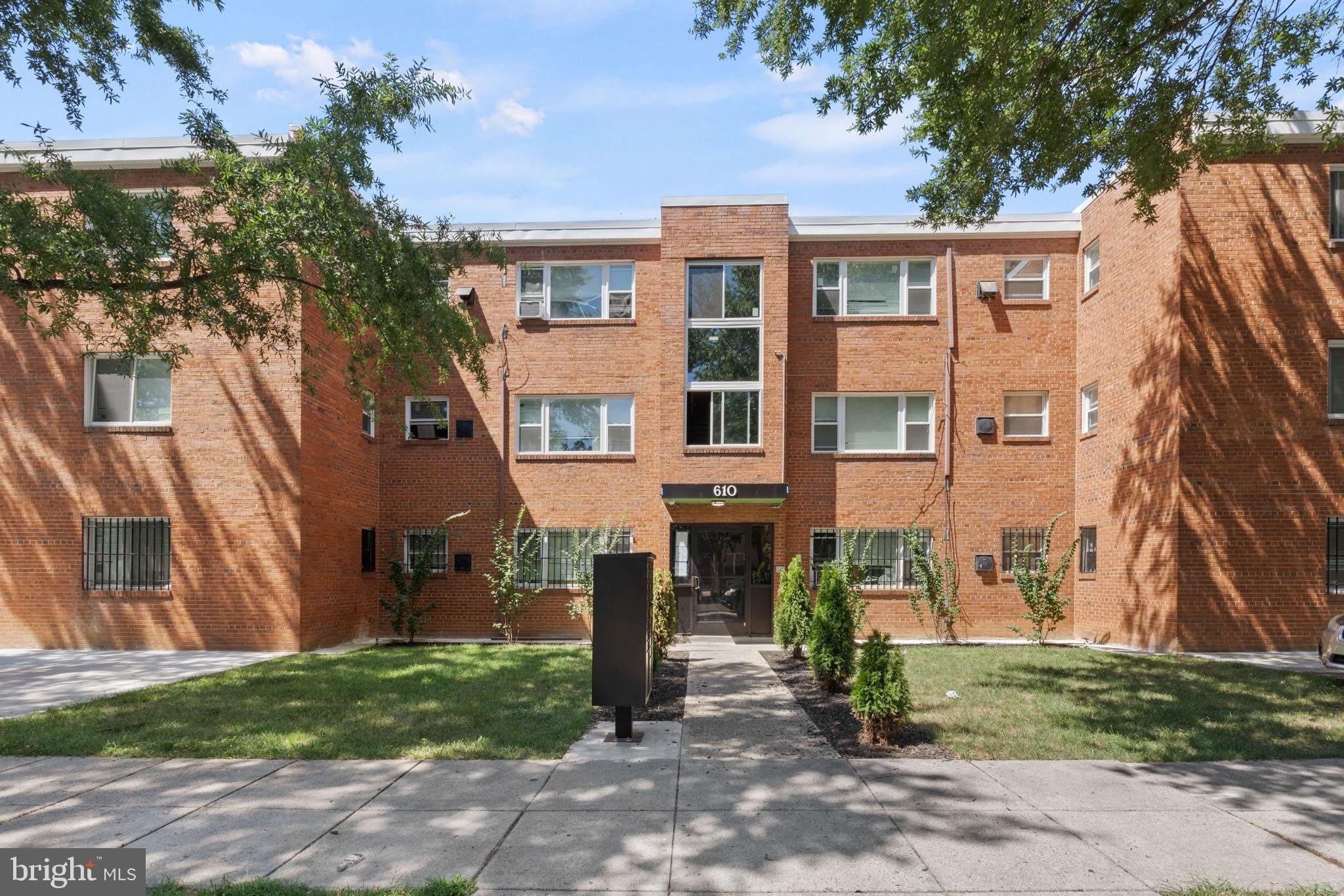 610 57Th Street Ne – photo 1