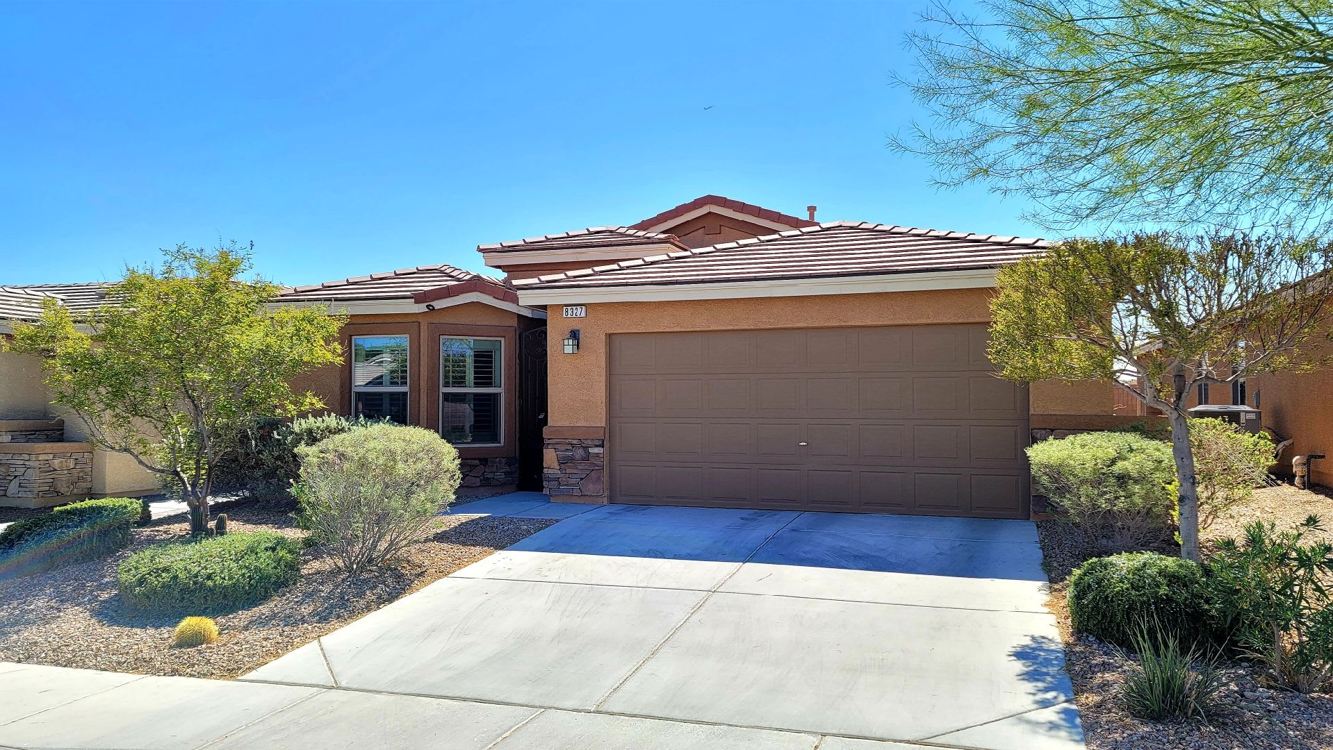 8327 Spectacle Reef Ave – photo 1