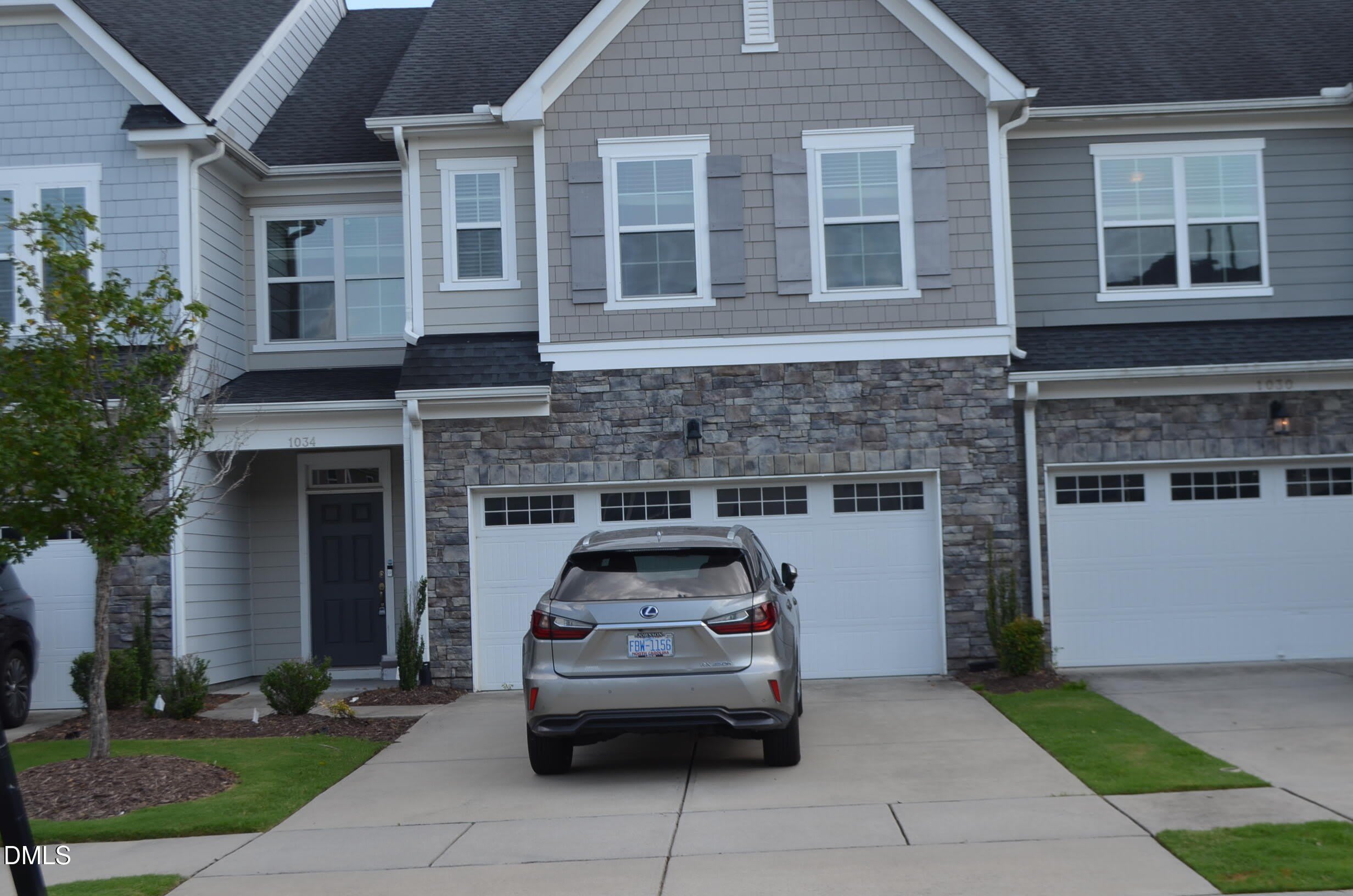 1034 Craigmeade Drive – photo 1