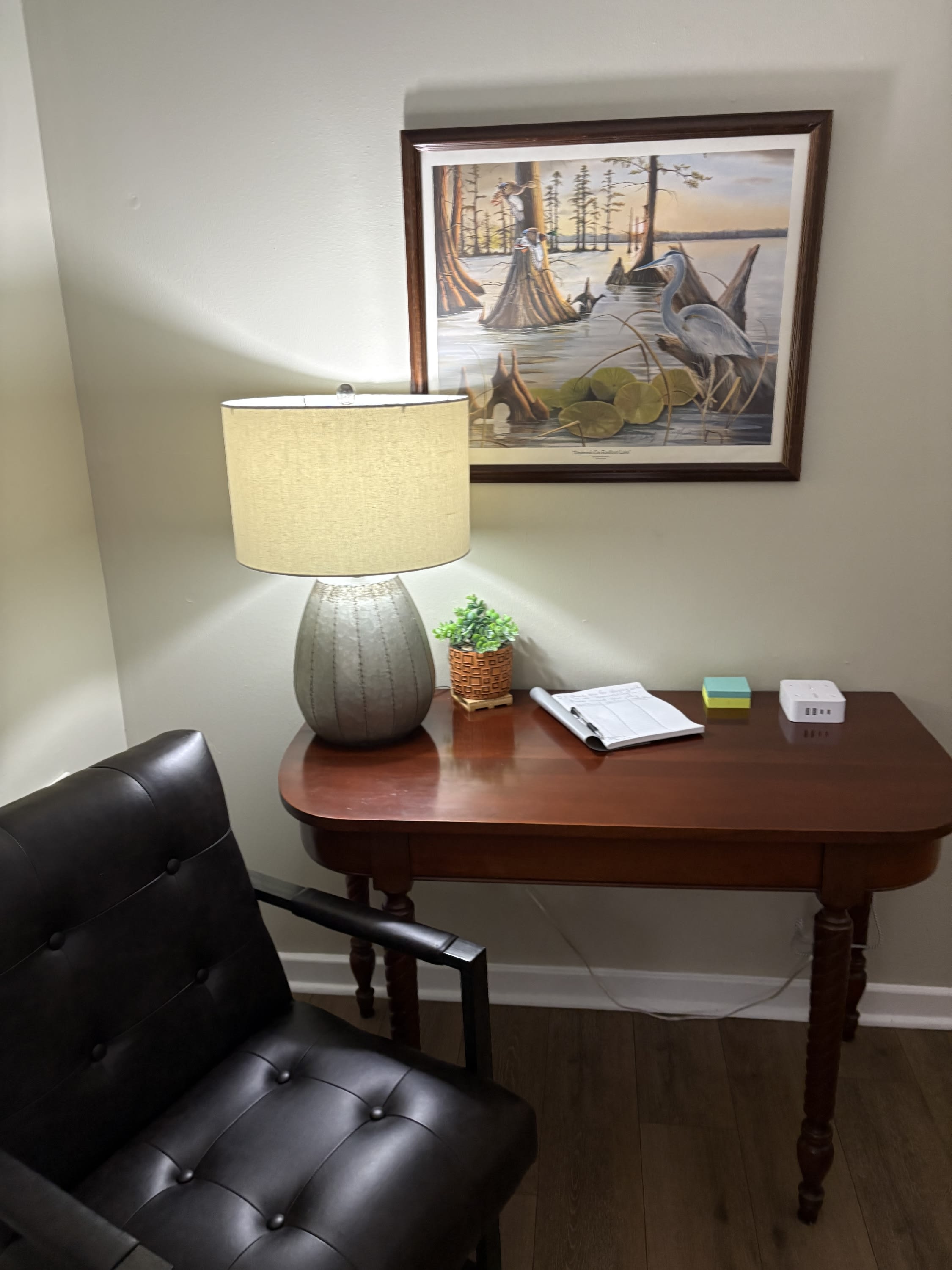 1803 Thomas Ln A – photo 1 of 26