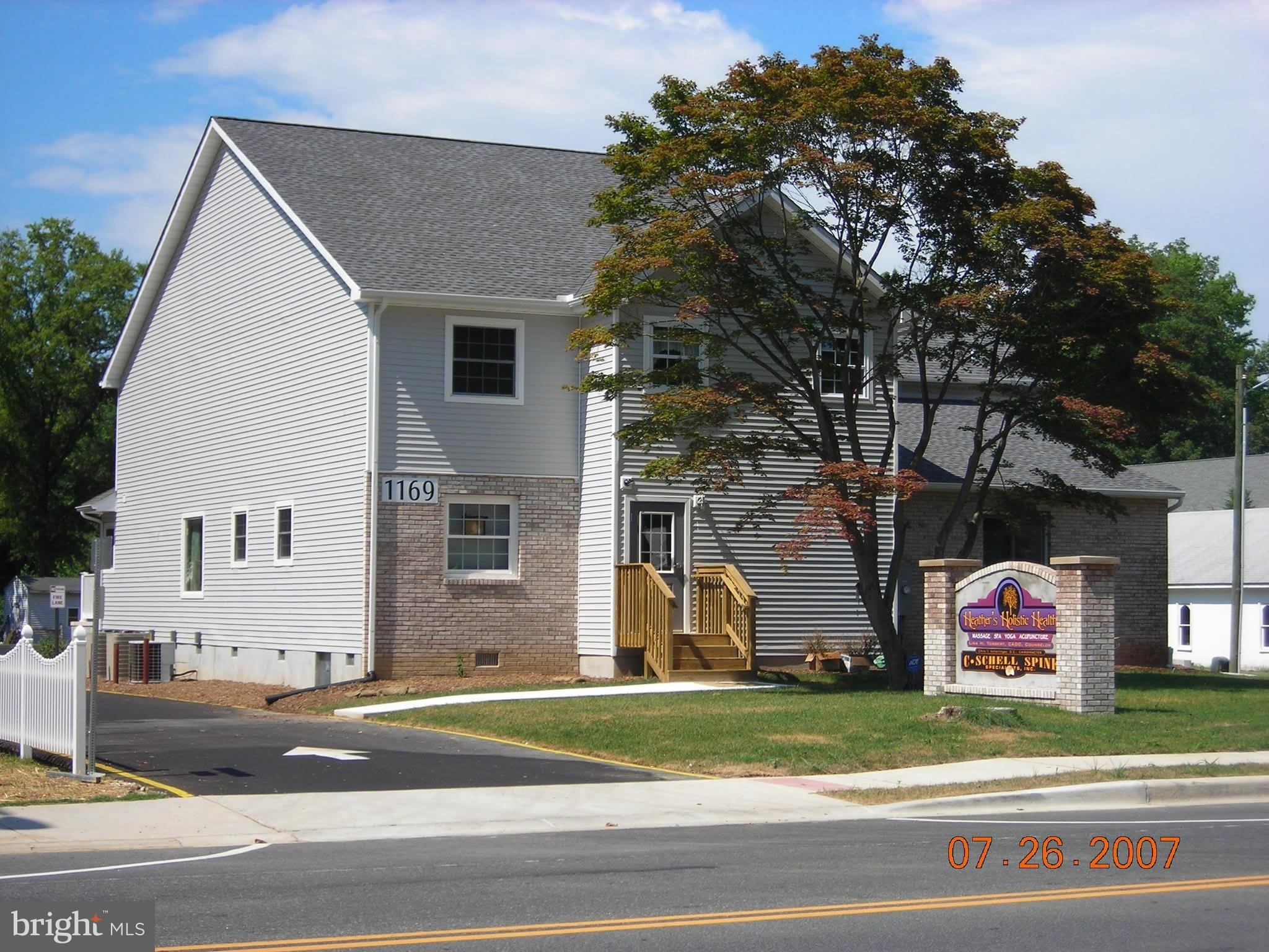 1169 WALKER Road – photo 1 of 21