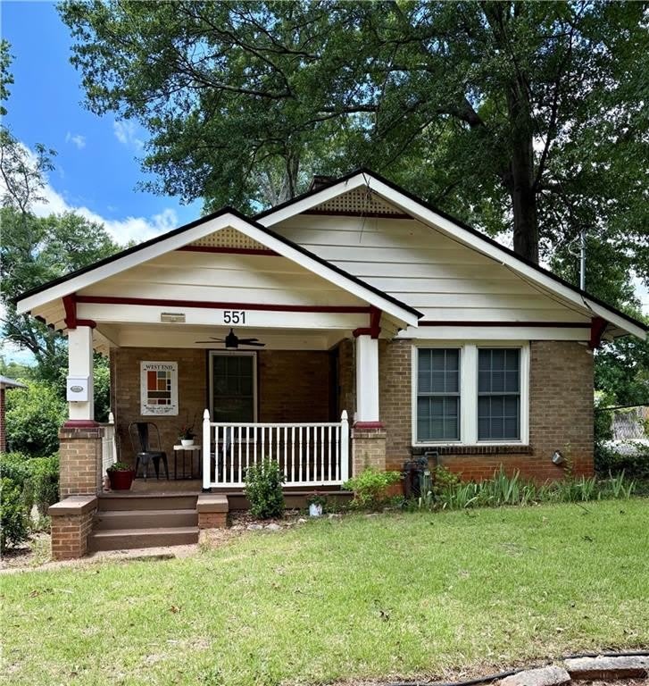 551 Culberson Street SW – photo 1