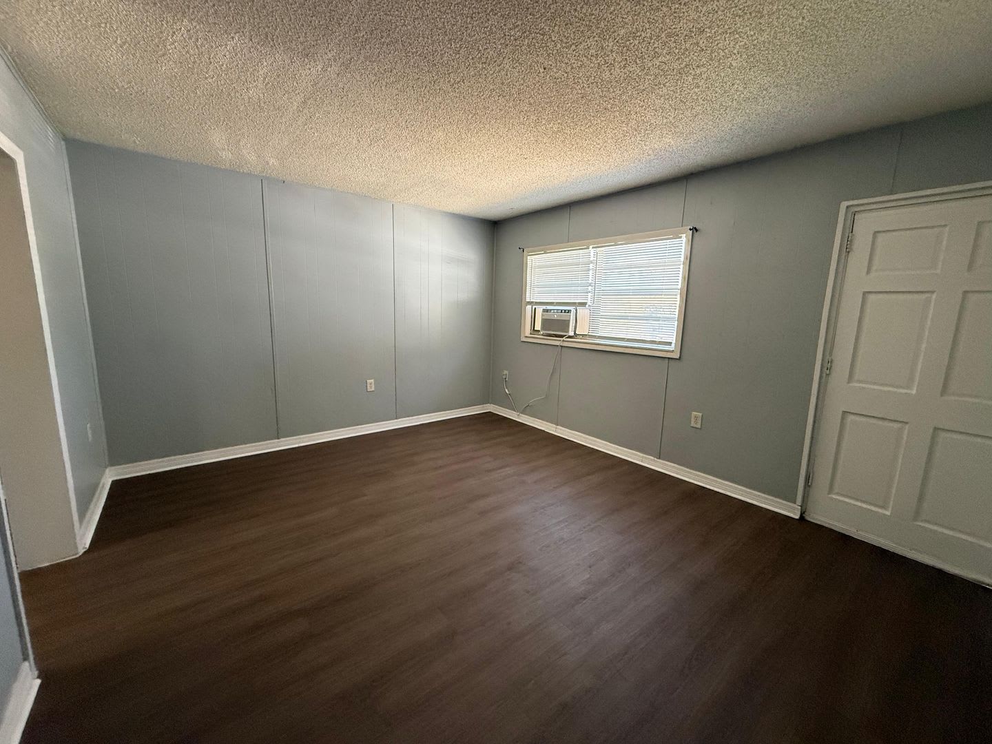 1405 Lotela Ave. Lakeland FL 33805 – photo 1 of 5