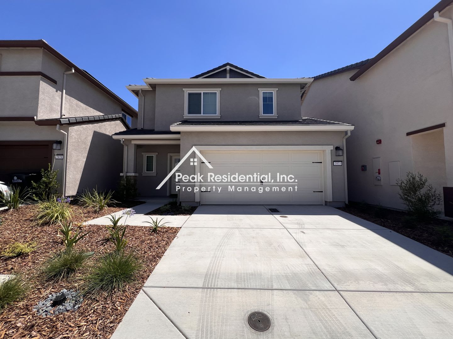 Brand New 3bd/2.5a Lincoln Home With Loft-Must See! – photo 1 of 24