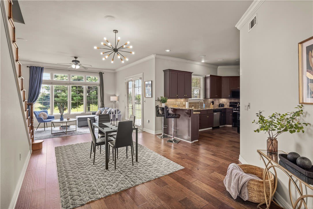 2640 Everest Avenue – photo 1 of 26