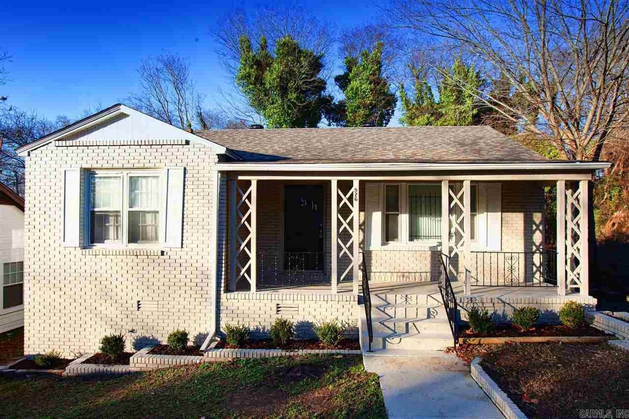 926 W 29th Street – photo 1 of 12