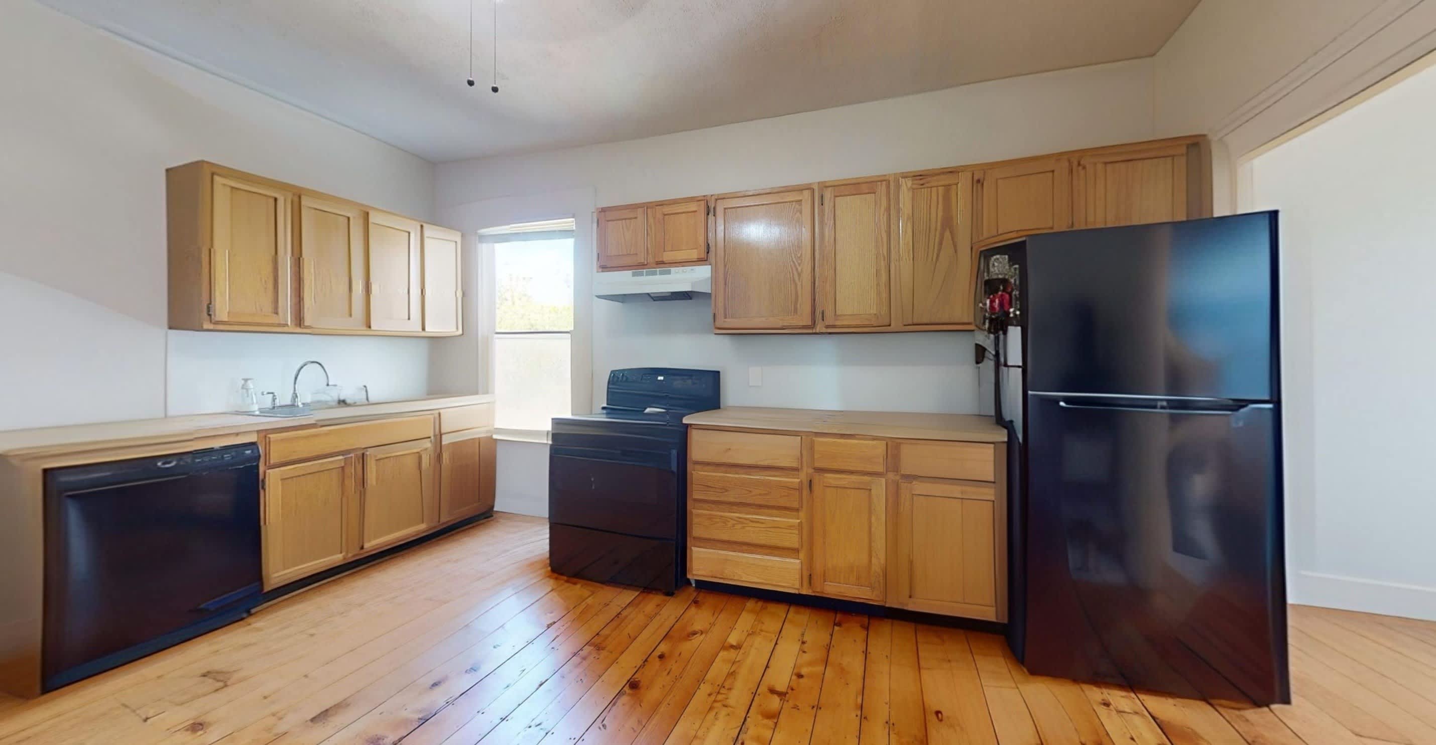 37 Franklin Street – photo 1 of 8