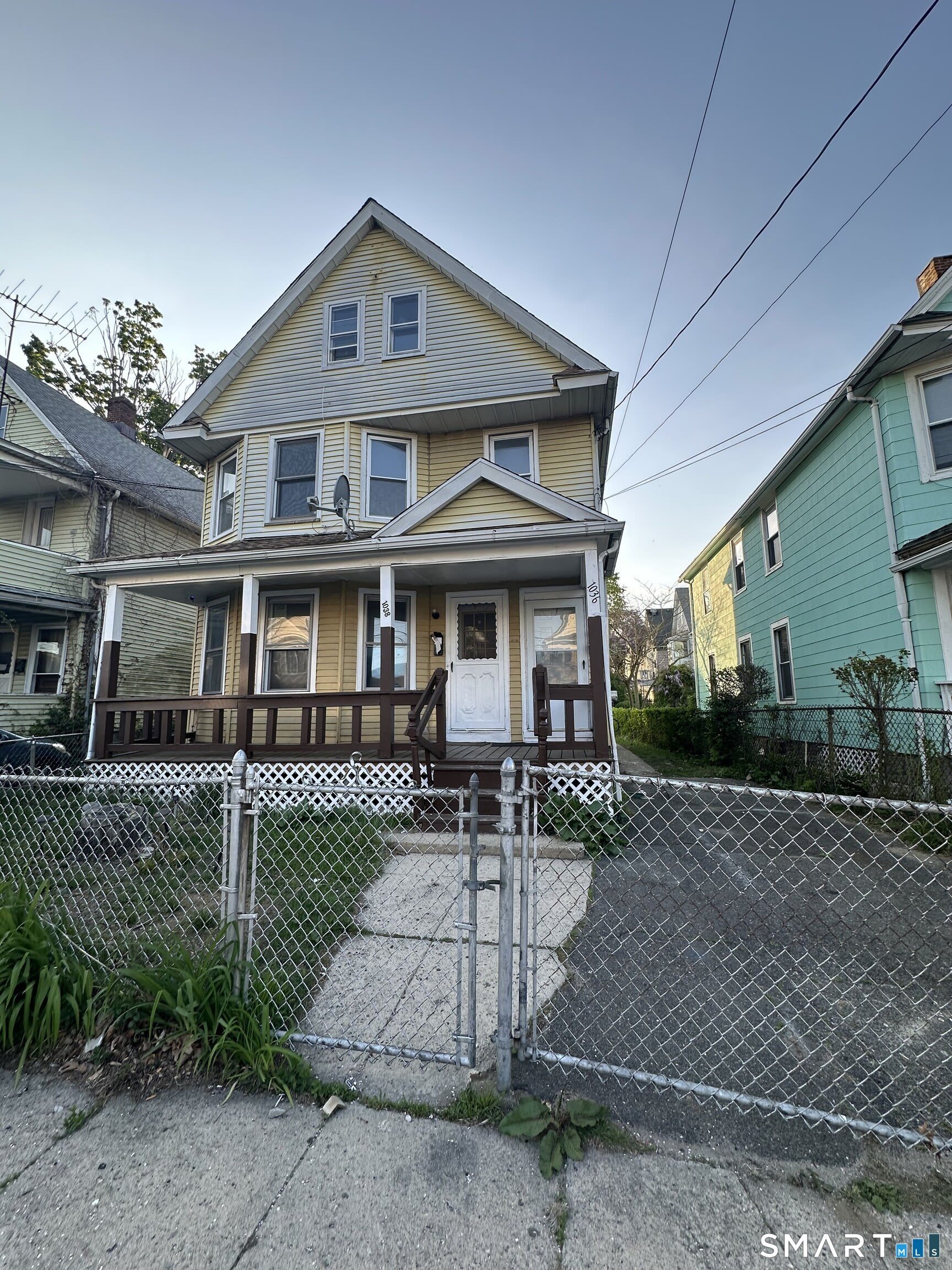 1036 Maplewood Avenue – photo 1 of 14