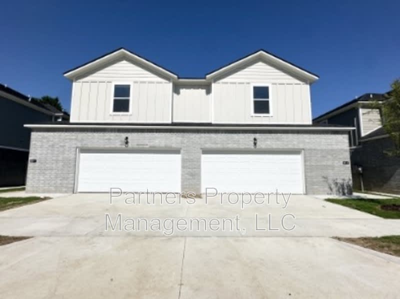 821 South Benchmark Lane – photo 1