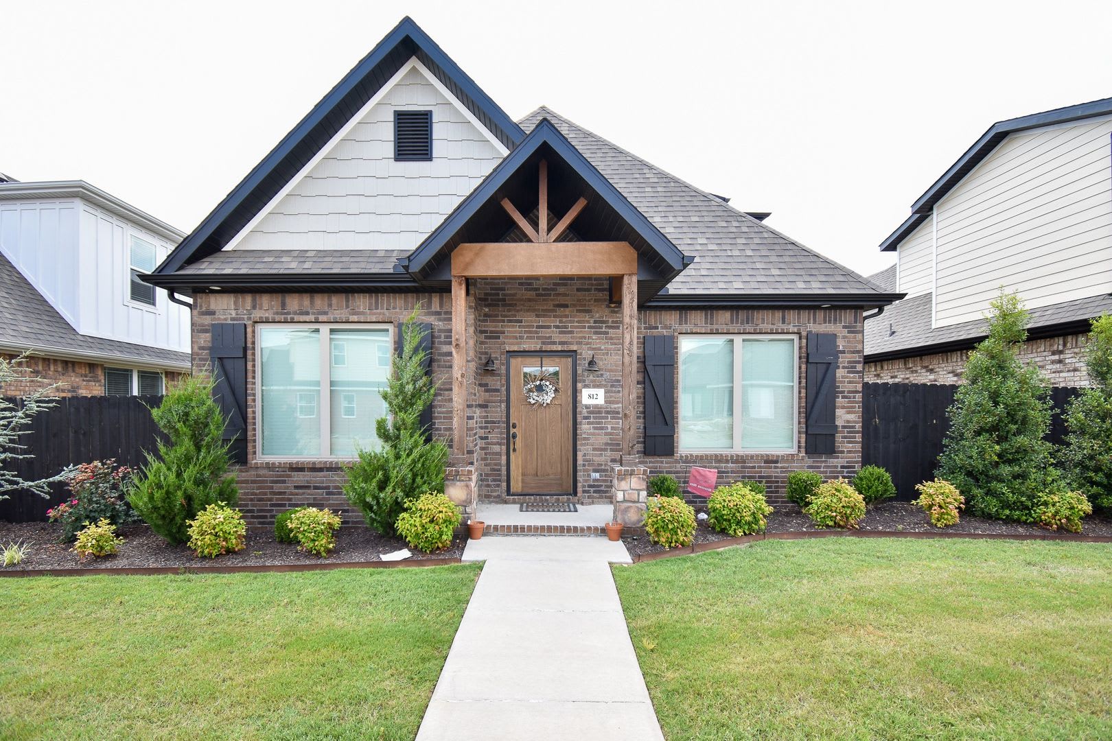 4 Bedroom 3.5 Bath In The Heart of Fayetteville! – photo 1