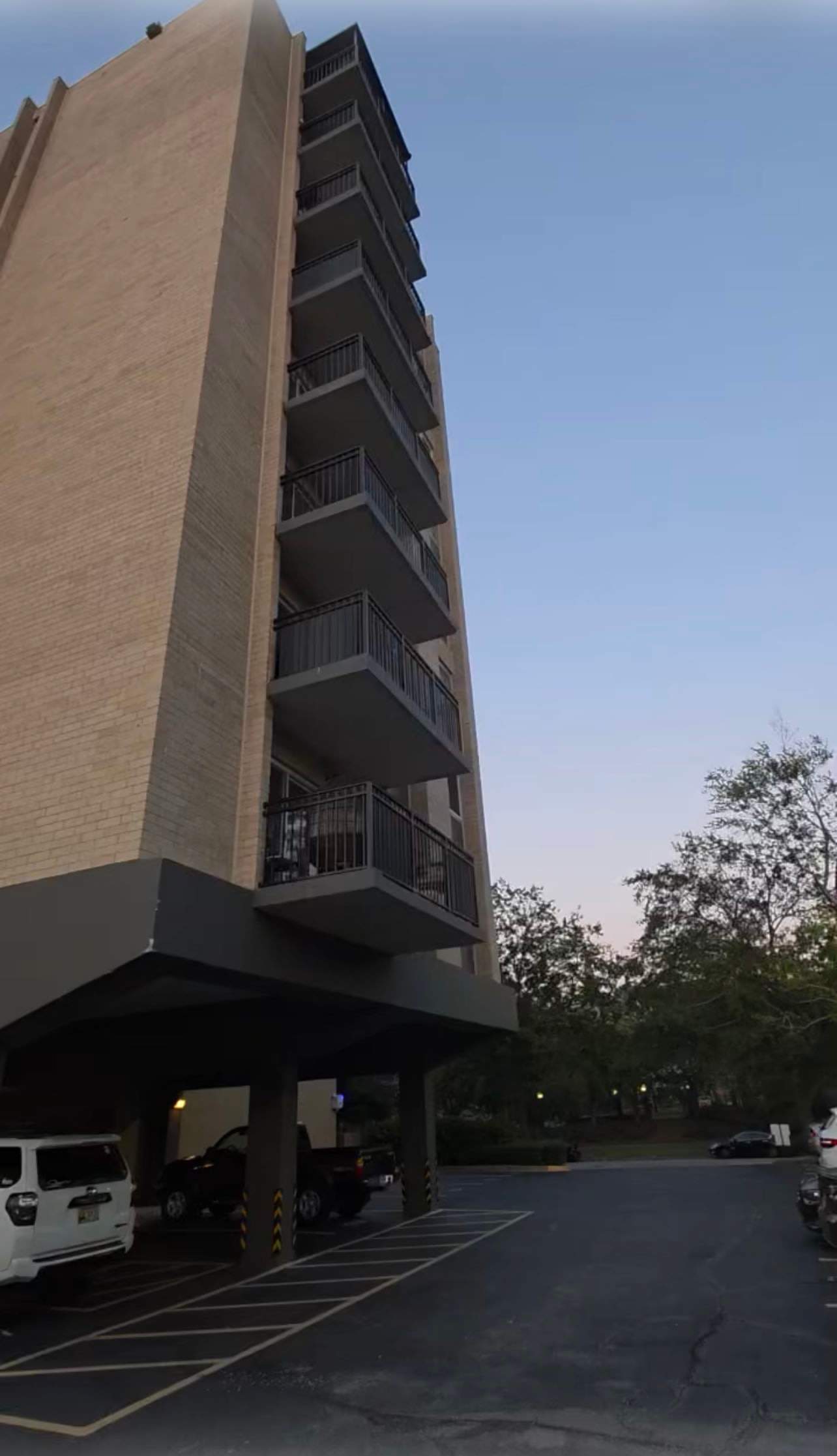 619 King Street – photo 1