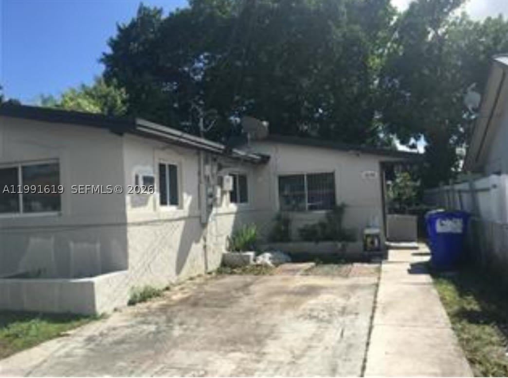 1574 NW 58th St – photo 1