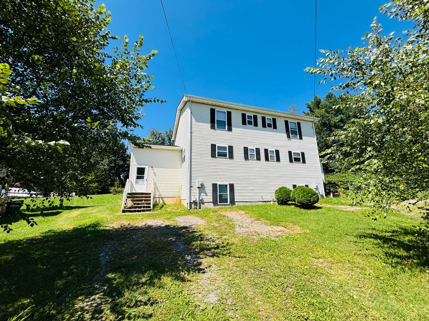 * Re Rental available on 9/7/26 * Duplex in Christiansburg – photo 1
