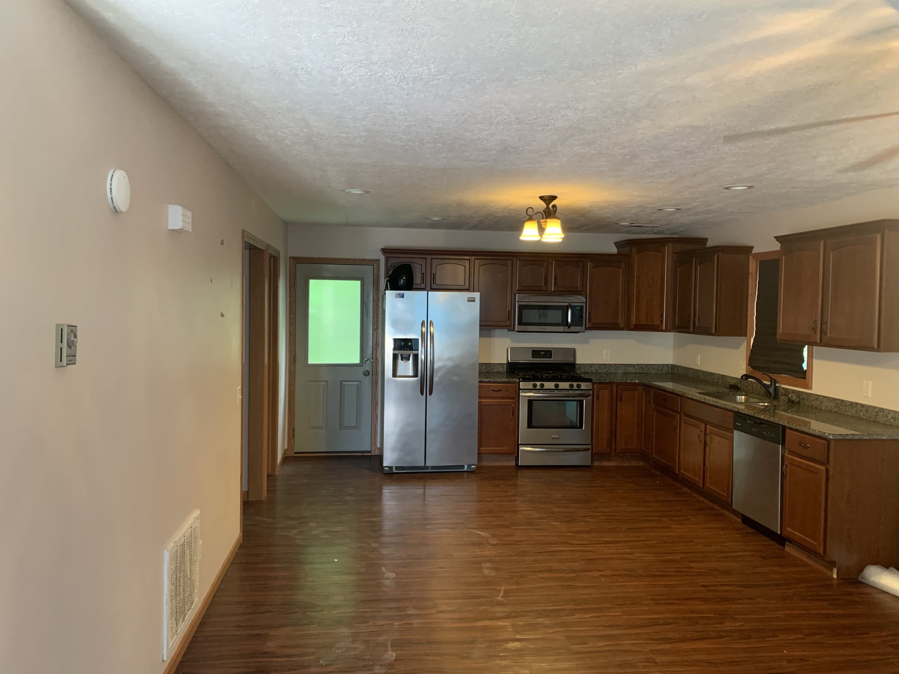 25268 Partlow Dr 1 – photo 1 of 3